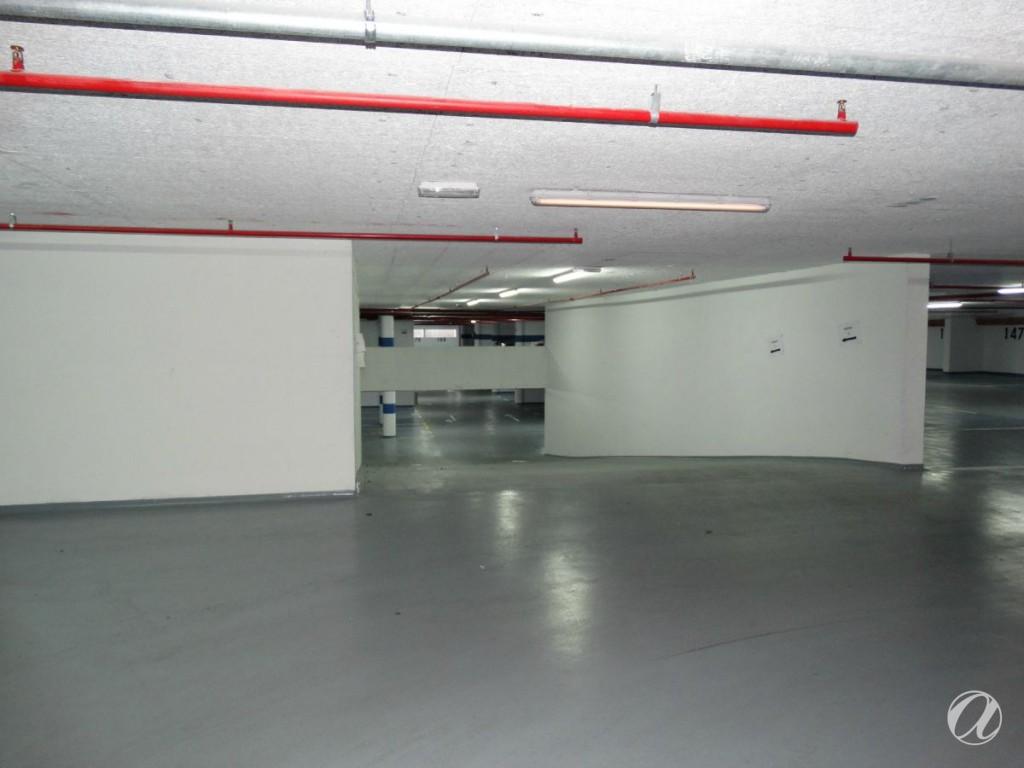 Epoxy podovi - industrijski pod za garazu 03